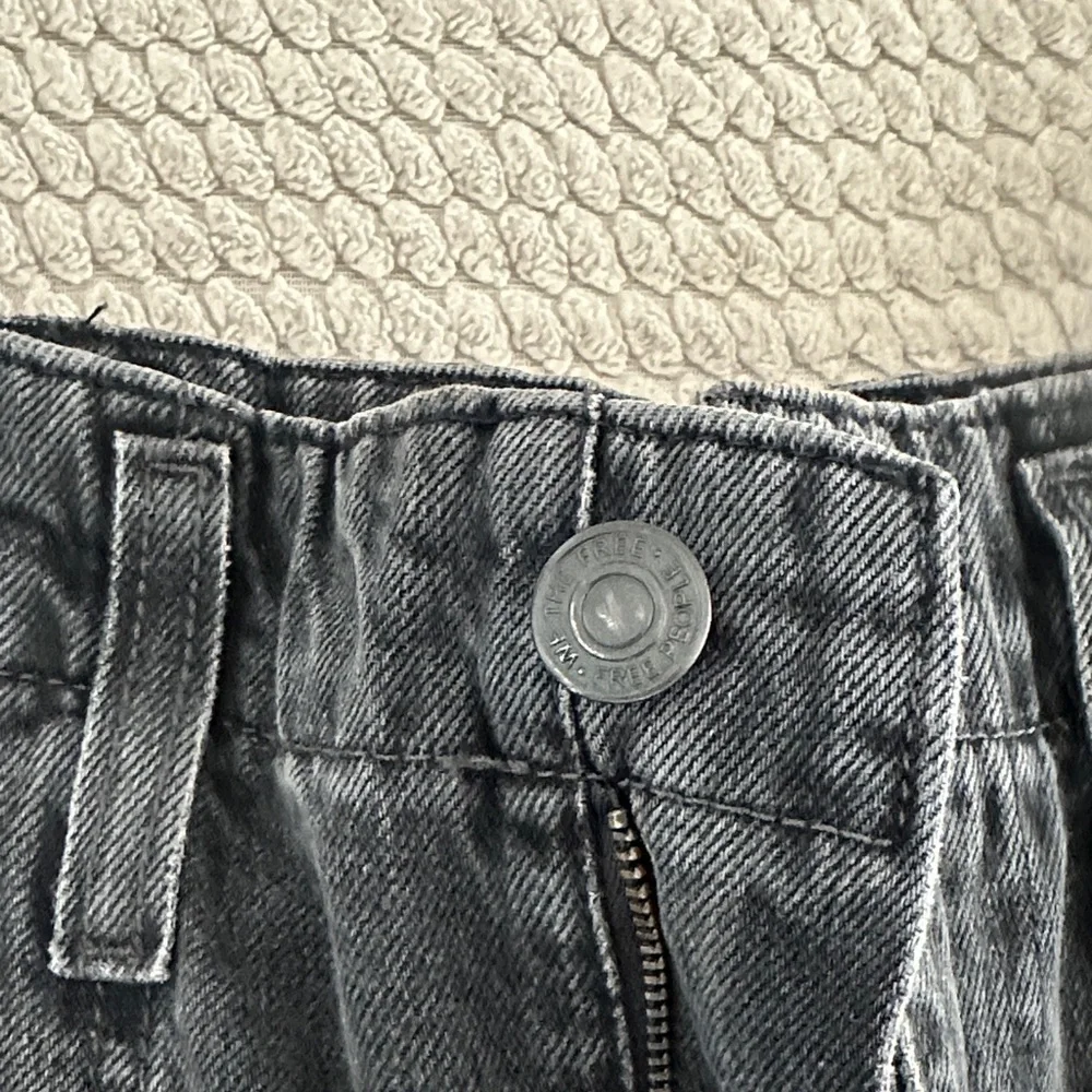 BNWT We The Free Charcoal Denim Carpenter Pants - Picture 5 of 10